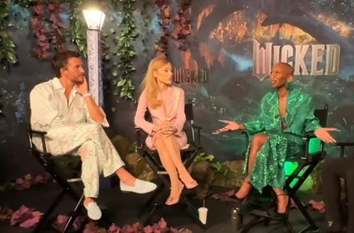 jon ari y cynthia premiere de wicked en cdmx