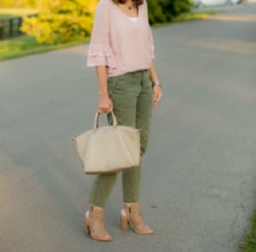 army-green-color-combination-clothes