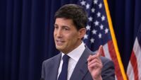Kevin Warsh’s debut - Financial Times
