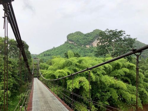 สะพานแขวนเขาเทพพิทักษ์