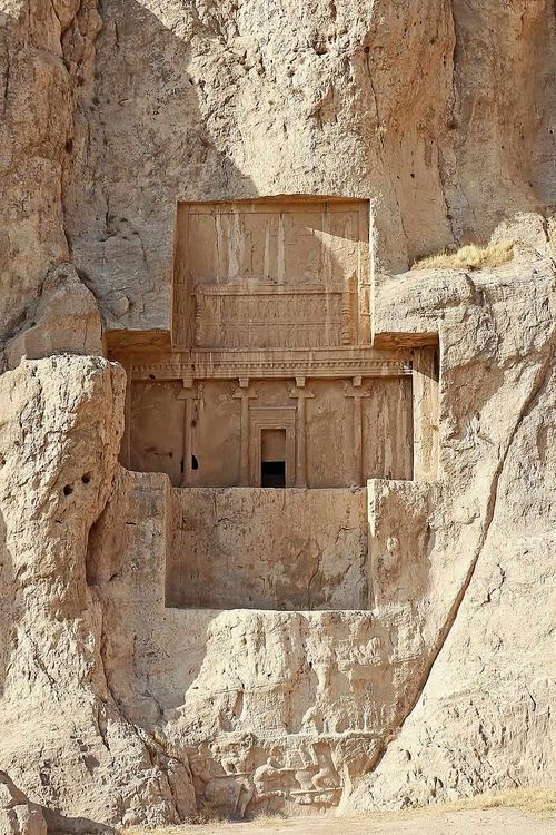 Artaxerxes 1s gravkammer i Naqsh-e Rustam, Iran.
