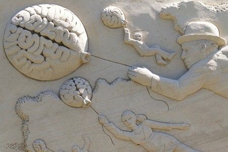 Blog. La evolución de las interfaces cerebro-computadora: ¿pueden las máquinas leer nuestros pensamientos?