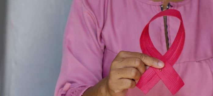 India usará robots microscópicos para curar el cáncer de mama