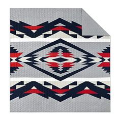 Pendleton Tumalo King Quilt Set – 100% Cotton Quilt with Shams, Soft Lightweight Bedding for King Size Bed, Green Patterned Comforter Alternative, King Bedding Set (Full/Queen, Tecopa Hills)