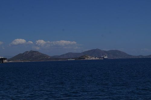 Revithoussa LNG terminal - Wikipedia