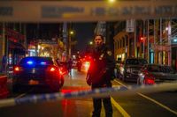 Flatiron District shooting leaves man shot in back, person of interest in custody: cops | amNewYork