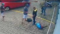 Morador de rua é assassinado com golpes de corrente após discussão por copo de suco