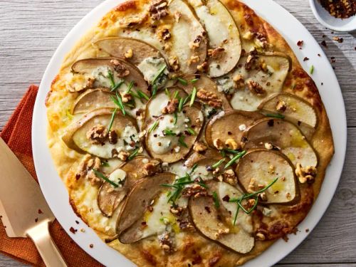 Pear and Gorgonzola Pizza