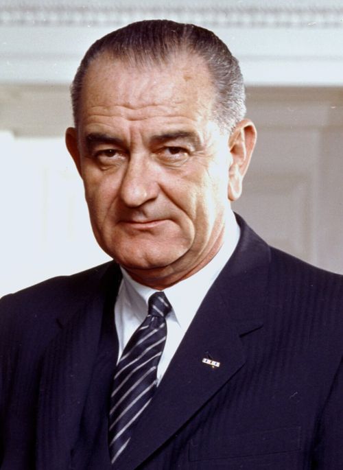 Lyndon_B._Johnson,_photo_portrait,_color_(3x4_cropped)(3).jpg