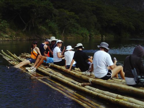 Crossing the river with the Bilibili-Cave Tour