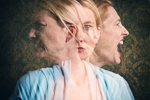 woman's emotional struggle - mentally disturbed stock pictures, royalty-free photos & images