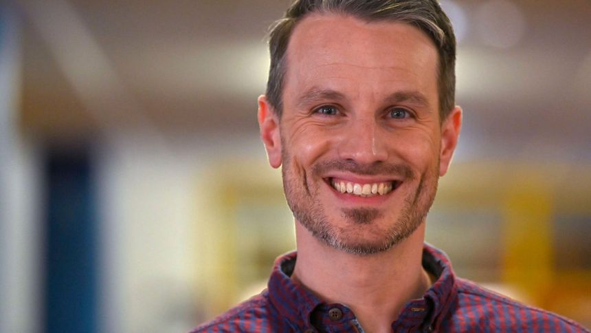 Marc Dumitru: Er ist mit Kristina Dumitru verheiratet.