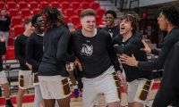 Sweet 16! Rowan Advances with 89-85 Upset of #14 Catholic as Ross Scores 31 - New Jersey Athletic Conference