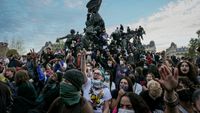 Students Rally in France for Second Day of Mass Protests in a Week: Live Updates - The New York Times