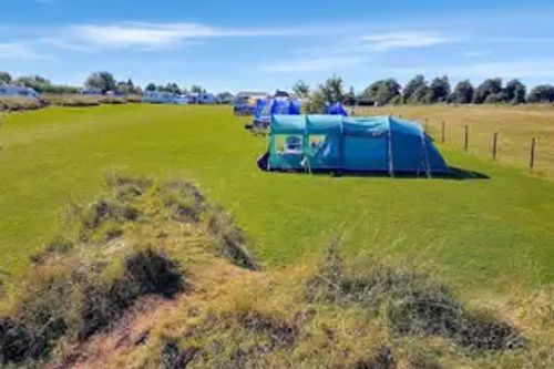 Tobacconist Farm Campsite
