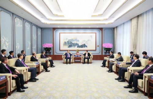 中央港澳工作办公室主任夏宝龙在北京会见香港理工大学一行