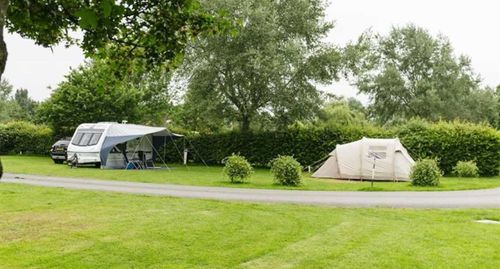 Devizes Camping and Caravanning Club Site