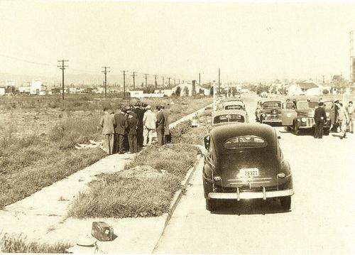 Elizabeth Short Black Dahlia crime scene 1947 | by gsjansen