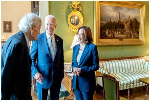 kamala harris (2)