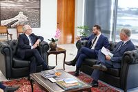 Presidente do STF recebe ministro da Fazenda para discutir regulação das bets