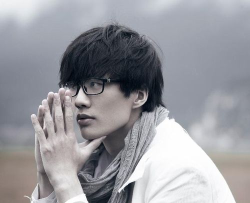 【珍藏】【无水印原图】——许嵩所有专辑封面合辑