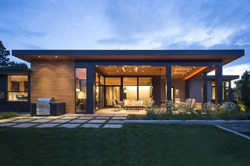 10 Marla Luxury House in DHA Phase 3