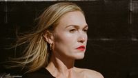Julia Stiles on ‘Dancing With the Stars’ Is Healing Millennials - The New York Times