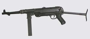 submachine gun
