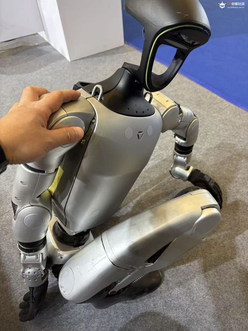 ESP32-S3 AI 智能摄像头模块作为机器人的大脑1图2