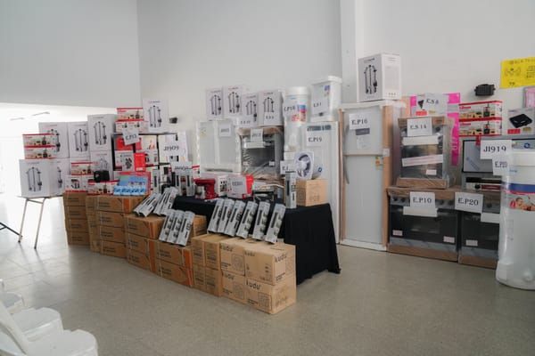 Equipamiento para comedores y cocinas en 19 escuelas de Ituzaingó