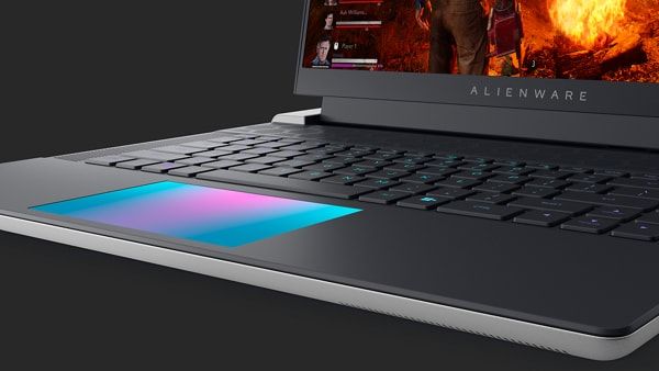 Alienware x16 R2 