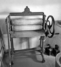 A 1950s mangle