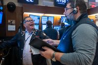 Stock market today: Dow jumps as Apple looks to jumpstart jobs day party