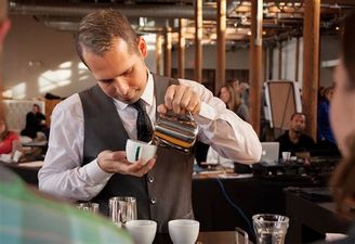 Conviértete en un experto en la preparación de café con el curso en línea de barista para principiantes