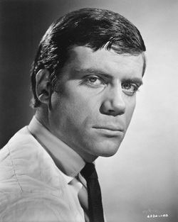 Oliver Reed