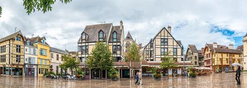 Troyes