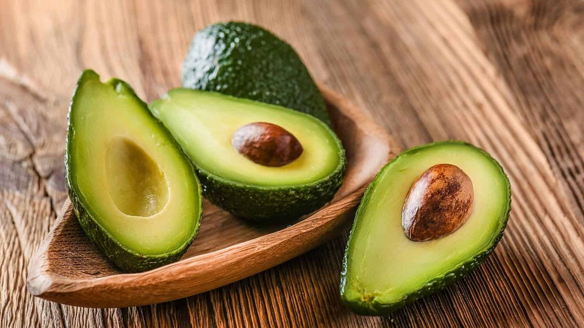 What Does Avocado Taste Like? [Definitive Guide] - Medmunch