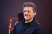 Alex Winter Explains How He Brought Humanity to a Predator in ‘Primetime’ - Rolling Stone