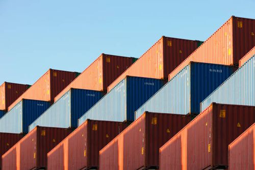 stacks of shipping containers - import stock pictures, royalty-free photos & images