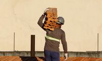 Inflação da construção civil ameaça elevar preços de imóveis na planta