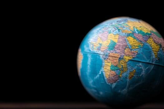 מעורב הופס ליום ראשון: כיצד ה-NBA הדפוקה הרסה את משחק 'ארה"ב נגד 'שאר העולם' לאול סטאר. כוכב-על חדש: ג'יילן ג'ונסון מההאוקס / מנחם לס