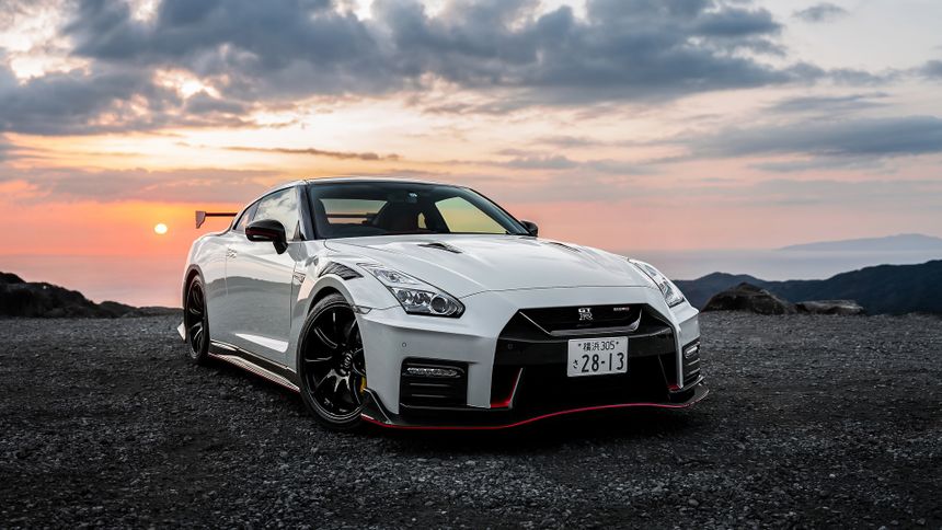 Nissan GT-R