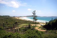 Crime organizado impõe preços de água e gás em Búzios, RJ