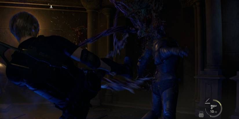 leon kennedy kicks an armadura in Resident Evil 4 Remake