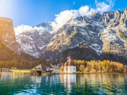 穿越阿尔卑斯-德奥瑞湖光山色之旅（法兰克福）