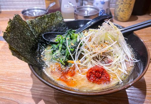yokohama iekei ramen - douban stock pictures, royalty-free photos & images