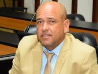 Deputado Binho Galinha condenado a 36 anos e 9 meses de prisão por crimes com armas