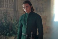 ‘House of the Dragon’ Actor Benjamin Evan Ainsworth on ‘Absurdity’ of Assassination Attempt, Daeron’s Growing Power and if Ormund Is Dyeing the Kid’s Hair - Variety