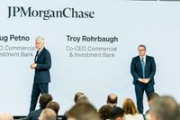 JPMorgan Shakes Up Dimon Succession Race With Two New Presidents - WSJ