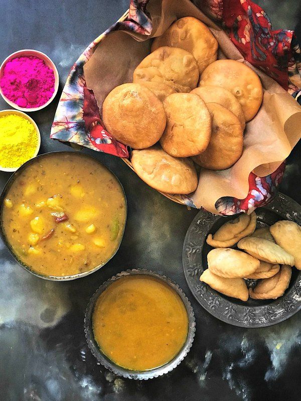 Kachori Aloo